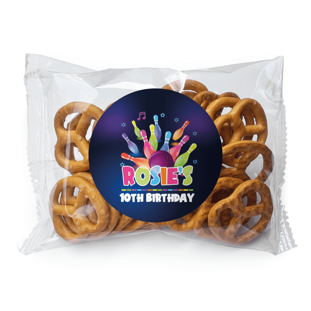 product placement master bowling party pretzel (1)