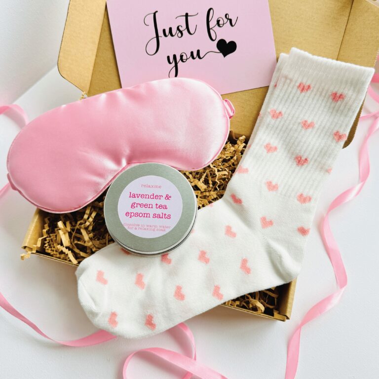 Pink Dreams | Ready To Give Goody Box